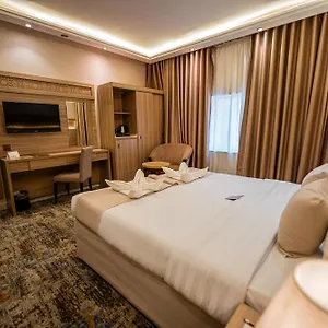Snood Al Azama Hotel